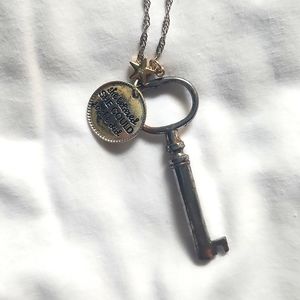 🤑FREE With Purchase She believed she could so she did key necklace